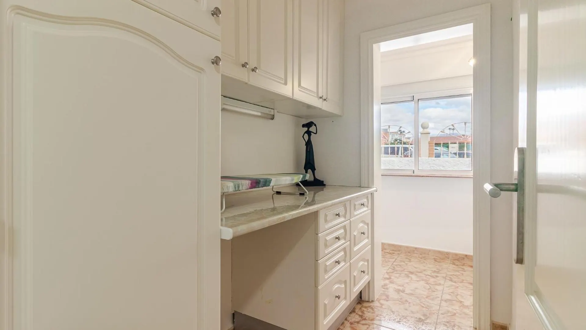 Flatguest Sonneland Suite San Bartolomé 0*,