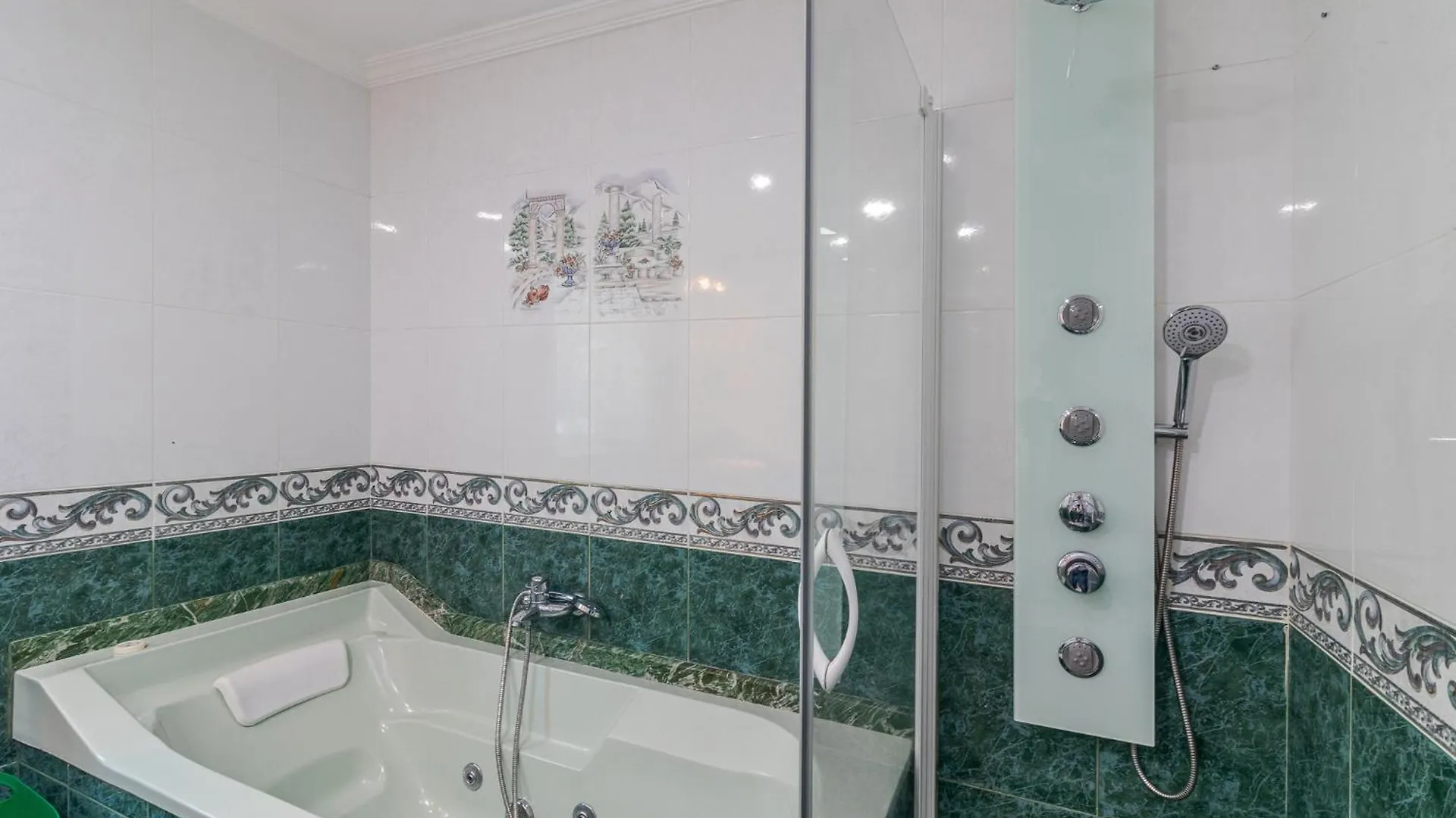 Flatguest Sonneland Suite San Bartolome de Tirajana  Spain
