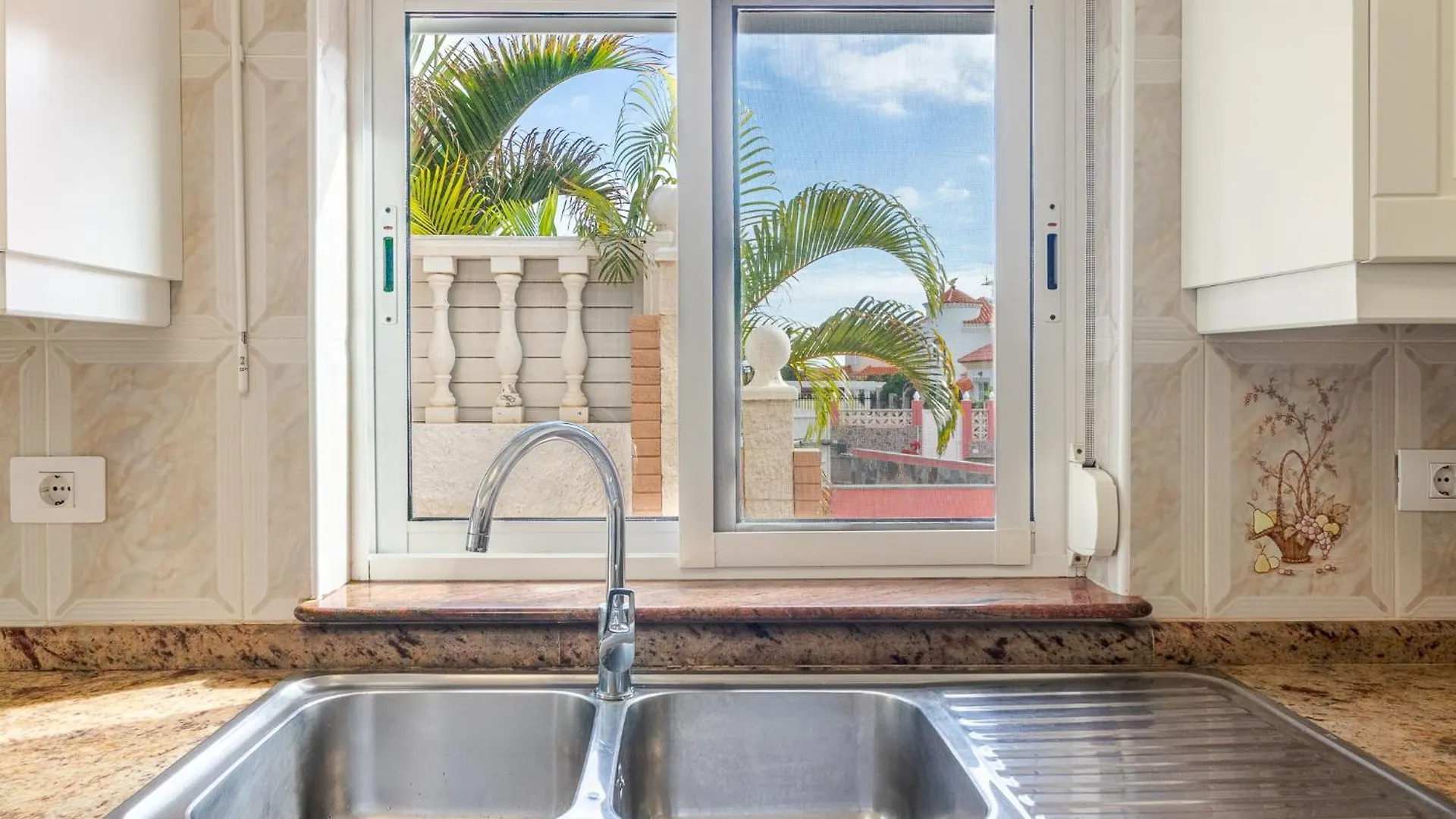Flatguest Sonneland Suite San Bartolome de Tirajana
