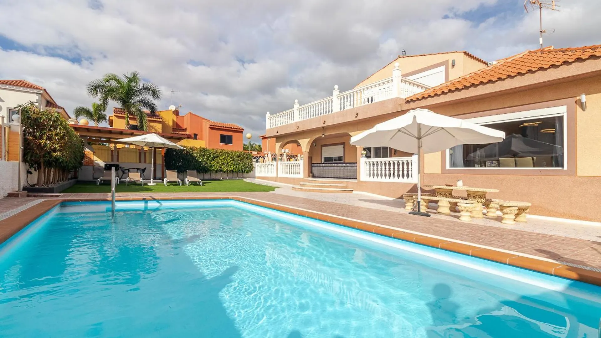 Chalet Flatguest Sonneland Suite San Bartolome de Tirajana  Spain